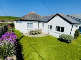 Nellore - located next to the beach with sea views, hotel a Padstow