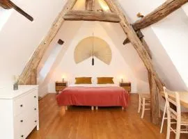 Maison Emily in Senlis by La Boîte En Plus