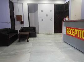 HOTEL O LAXMI IN: Gomti Nagar şehrinde bir otel