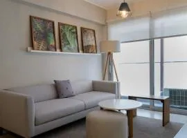 Comfortable 2BR with Balcony in Miraflores