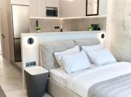 Designer Studio - Rooftop - Sea View - Arcadia 200m