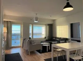 Seaview, 5 Min to Metro and Major Shopping Center