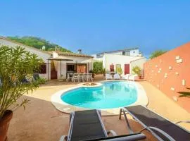 Es Colegi with private pool