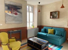 La cour qui nous relie, hotel em Étrigny