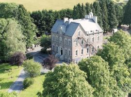 Luxury Escape at The Almanage, Hotel in Clogheen