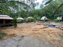 KRITAJNA SAFARi LODGE