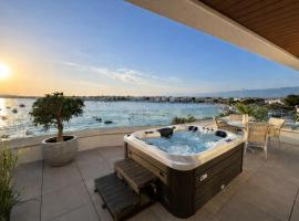 Apartments Dernaj, hotelli kohteessa Vir