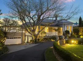 A Century of Charm-Grand Remuera Luxury Estate