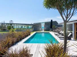 Kina Retreat - Luxury Nelson Getaway