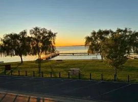 Bella Vista Waterfront