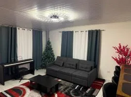 Cozy Escape 10-Minutes Walk to Mangel Halto Beach