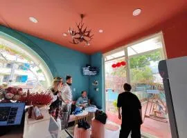 Rose Hill Retreat Garden