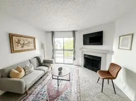 Sleepover Modern 1BD 1BA Austin TX Apartments