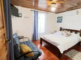 Casa Pochote, Cobano