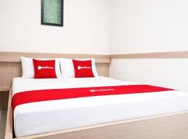 RedDoorz Plus at Jalan Raya Lembang
