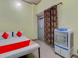 Hotel O RAAKESH VILLA, hotel di Bijnaur