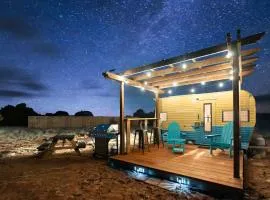 Grand Canyon Stargazing Camper