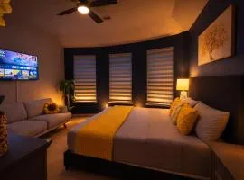 Entire Home 3BR Hidden Gem Getaway with Level 2 EV Charger, Central Location