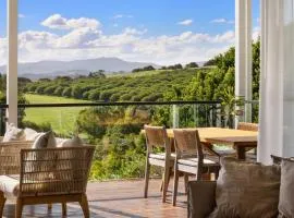 Que Buena Vista - Newrybar