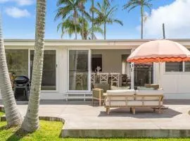 River Breeze Retreat Relaxed Bli Bli Escape