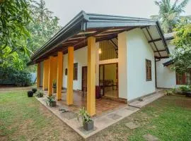Airport Serenity Villa