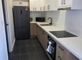 Heritage City Motor Inn, hotel u gradu Broken Hill