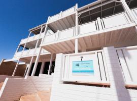 The Whitehouse Denham, Hotel in Denham