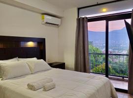 Apartment with an amazing view: Antiguo Cuscatlán'da bir otel