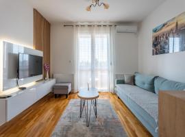 HM Apartments โรงแรมในInđija