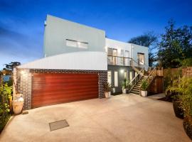 Serenity Guest House, hotel in Dromana