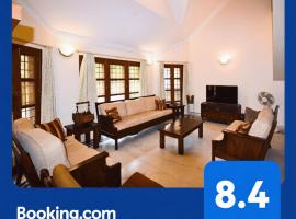 Staymazing Ferndale-1,2 & 3 BHK Boutique AC Serviced Apartments, hotel i Bangalore
