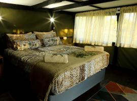 Thorn Tree Bush Camp, hotel u gradu Klipdrift