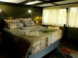 Thorn Tree Bush Camp