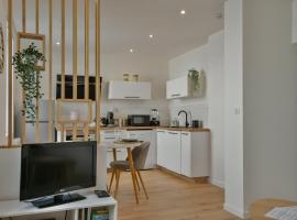 Superb apartment - Cozy 10 min from Downtown – hotel w mieście Schiltigheim