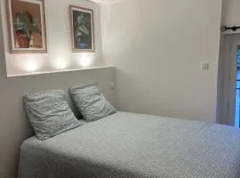 Cœur de village calme Appartement cosy