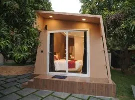 Bougainvillea HillView Retreat