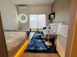 LuxurySweet博多駅南42 博多駅車で5分 新築 条件付きペット宿泊可, hotel a Fukuoka