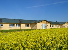 Haus Gänsefarm - Ihre Monteurs Wohnung -, hotel i Husby