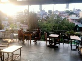 Bo Cong Anh Flower House DaLat, khách sạn ở Đà Lạt