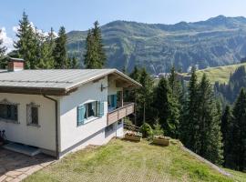 Ferienhaus am Waldrand, hotel v destinaci Damuls