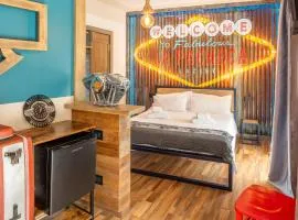 La Pacheca Rock Apartments