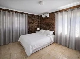Work, Rest, Repeat, Comfortable 2BR Flat in Kathu