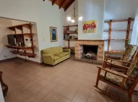 Casa a metros de todo