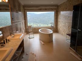 Los Cinco Enebros by Bossh! Hotels, hotel a Robledo de Chavela