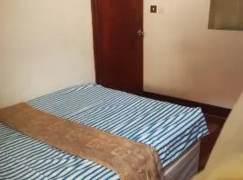 Room2 34 Morris Road E14 6NX