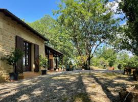Gite Chante' Alouette – Le Bugue – hotel w mieście Le Bugue
