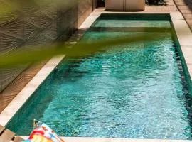 Easy Porto Hotel