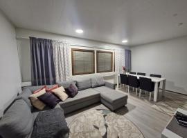100 sqm apartment with sauna, free parking, Hotel in Kempele