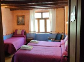 Casa Rural El Ensueño, hotel a Caneto