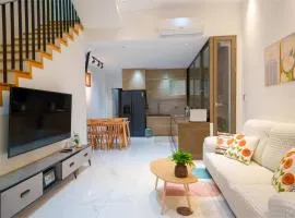 Danang 4Brs Luxury Villa with Jacuzzi & Sauna